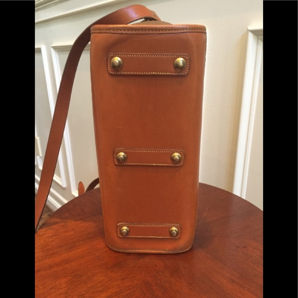 Vintage Dooney and Bourke Satchel - Picture 3 of 8